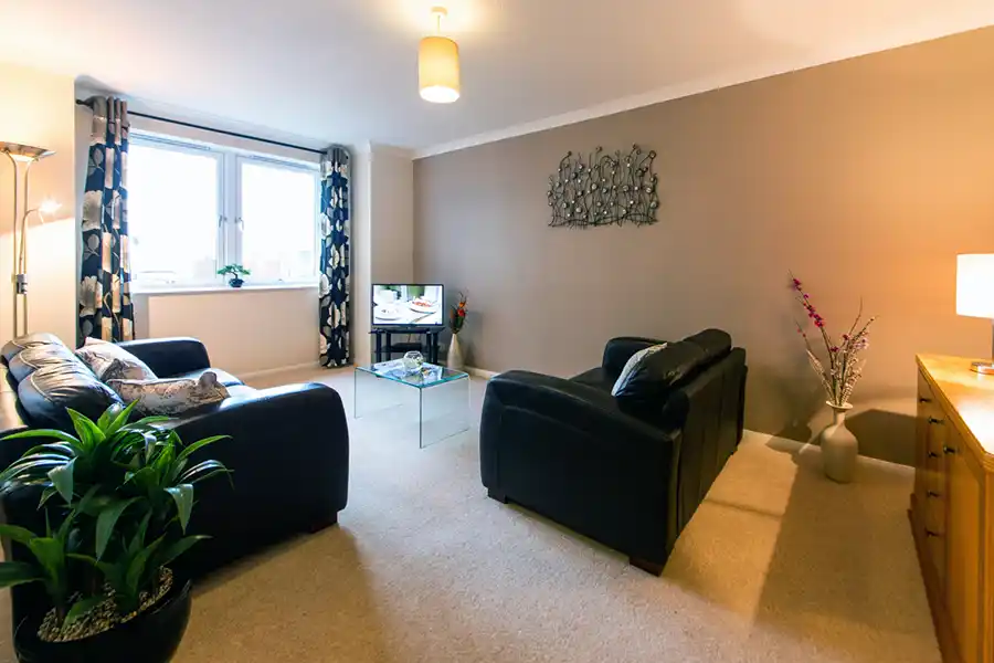 2 bedroom apartment lounge